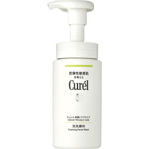 キュレル「皮脂トラブルケア泡洗顔料」 イメージ