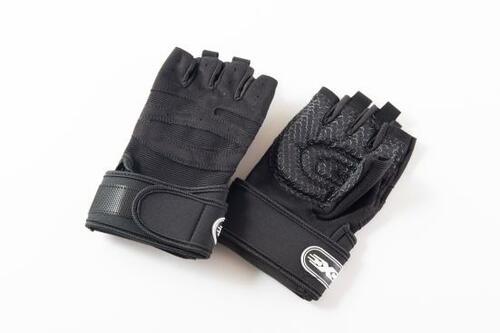 ビーストスポーツ(beastoo sports):トレーニンググローブ:フィットネス用具