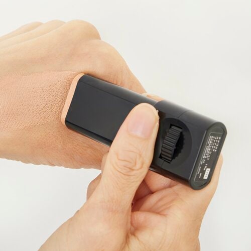 テスト3:使用感 スティックファンデーションおすすめ イメージ