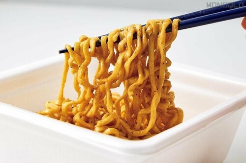 本来のカップ麺らしく突き抜けたジャンク感! 人気ジャンクフードをひろゆきがジャッジおすすめ イメージ