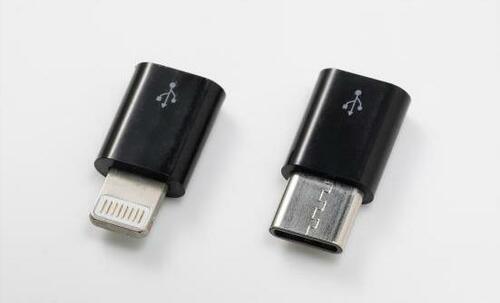 6位: 【6位】ケーブル内蔵型だけどいま一歩…TSSIBE モバイルバッテリー イメージ