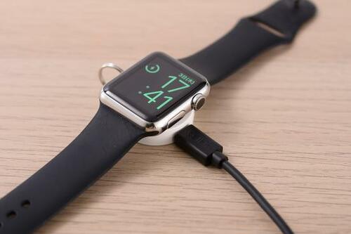 携帯性抜群 Neotrix「Apple Watch 充電器 ミニ」