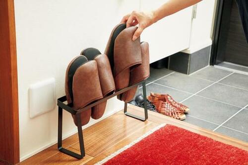 直置きスリッパは卒業しよう！ラックで掃除も楽に イメージ