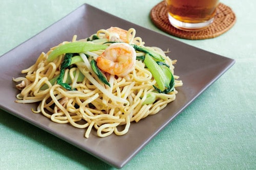 生麺を焼くから表面はパリッ!かむほどモチモチな本格派焼きそば イメージ