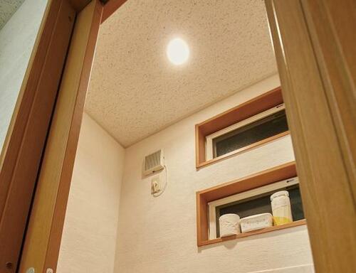 ポイント2:実はオン・オフが多いトイレの電球形蛍光灯も損!