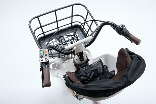 前カゴの底が網状なので物が落ちないか不安 電動アシスト自転車おすすめ イメージ