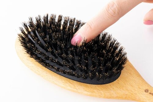 猪毛なのに肌あたりが超優しい ヘアブラシおすすめ イメージ