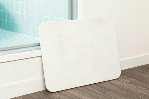 ［バス］珪藻土専用スタンドで場所も取らずいつでも清潔！ イメージ2