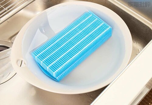 【加湿フィルター】方式によって洗い方が変わります(月1回) 加湿器おすすめ イメージ