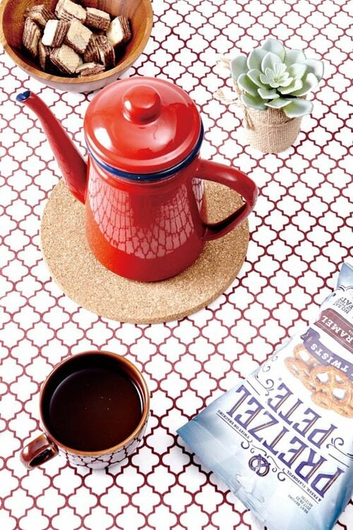 無印よりコンパクトなセリアテーブルをより広く使えます イメージ2