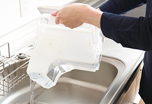 【使い勝手】ボタン操作がわかりやすく、水捨てもラク 除湿機おすすめ イメージ2