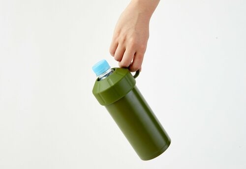 持ち運びに工夫が必要 ペットボトルホルダーおすすめ イメージ