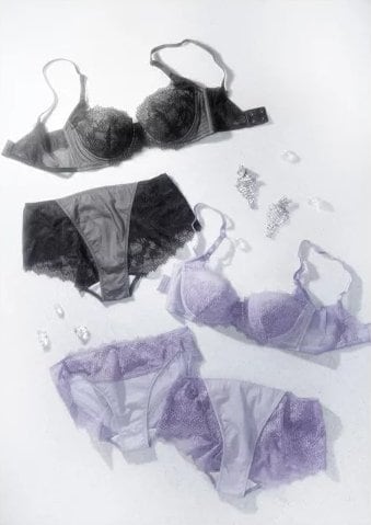 シュット!インティメイツ SIDE SHAPE BRA C355の製品画像