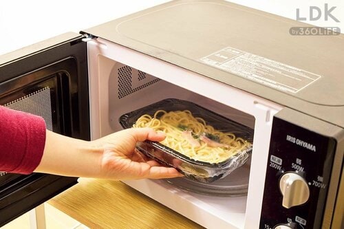 レンチンですぐに大盛りパスタが食べられる ドンキの冷凍パスタおすすめ イメージ