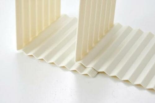 ポイント1：溝を重ねて組み合わせるだけで使える イメージ