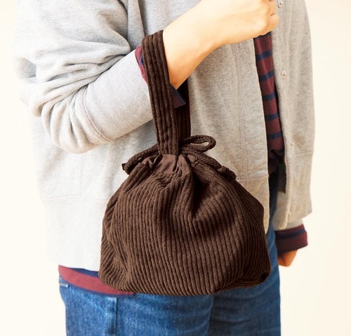 温かみのある質感 スリーコインズおすすめ イメージ