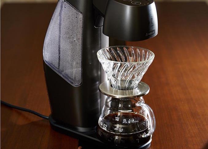 【コーヒーメーカー】バリスタの味を完全再現！ HARIO「V60 オートプアオーバーSmartQ サマンサ」を『MONOQLO』が検証・レビュー