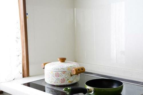 汚れたら剥がして2回使える! 柔らかくて貼りやすいクリーンシート イメージ