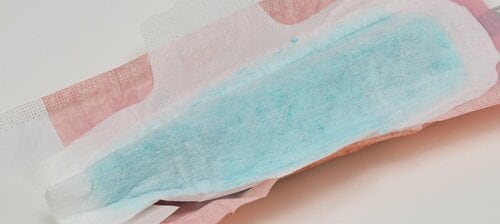 コンパクトだから持ち運びにもピッタリ 生理用ナプキンおすすめ イメージ