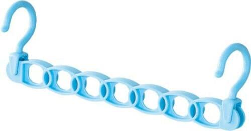 Ｑ1：屋外の物干し竿にかけたハンガーをクローゼットに入れるのはちょっと…… イメージ