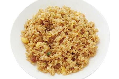 7位: 風味が濃厚でガッツリ派におすすめ大阪王将の「炒めチャーハン」 イメージ2