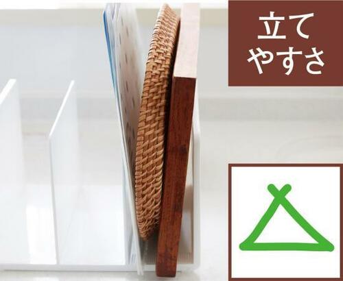 重ねて収納するには最適カインズのブックスタンド イメージ2