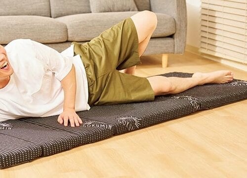 体をしっかりと支えて底付き感がない! 折りたたみマットレスおすすめ イメージ3