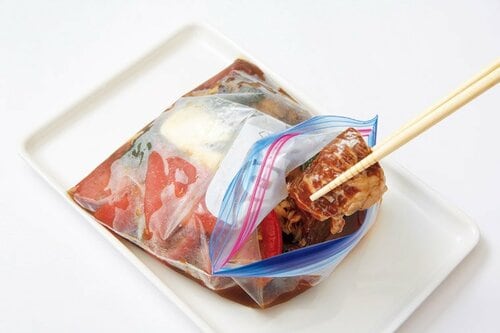 マイタケがお肉をやわらかく！ じっくりほぐして旨味を増します イメージ4