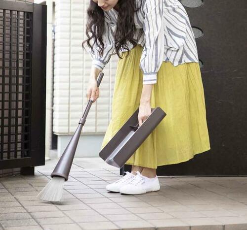 ダサくない「立つホウキ」はカインズより腰が痛くならないアイワ！ イメージ3