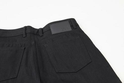 ZARA「ストレートフィットデニムパンツ」2