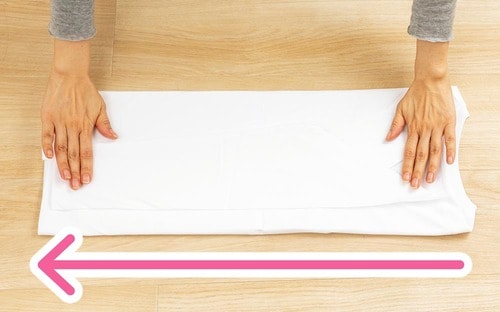 STEP3:手アイロンで伸ばす クローゼットの収納アイデアおすすめ イメージ