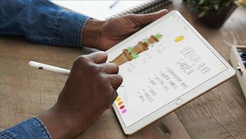 新iPad Proは最低でも約7万円だからこそ光る無印iPadのコスパ
