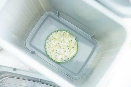 キッチンゴミ箱用消臭剤のテスト方法
