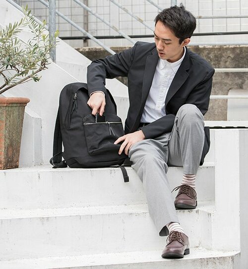 ONでもOFFでも大活躍！バックパックの大人コーデ イメージ