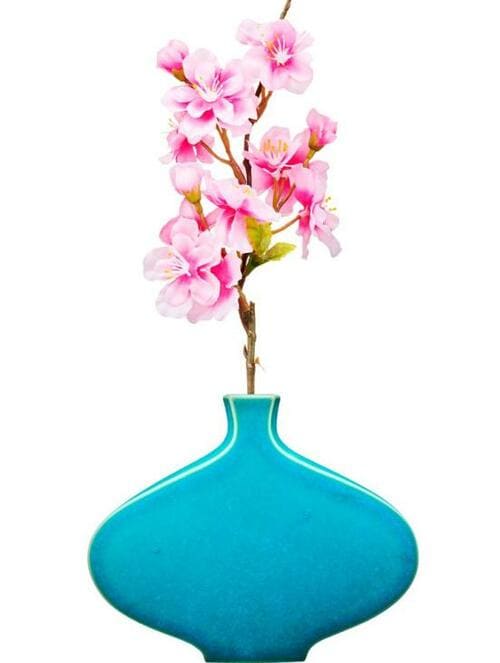 せまい場所にも気軽に飾れる マグネット一輪差し イメージ