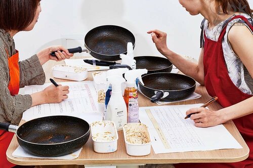 食器用洗剤泡スプレーのテスト方法は? 食器用洗剤泡スプレーおすすめ イメージ