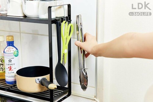 オープンタイプはレギュラーツールの特等席付き LDKベストバイ調味料ラックおすすめ イメージ