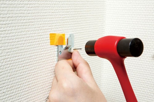 プロ並みの取付け技術が 必要になる壁付け棚 イメージ2