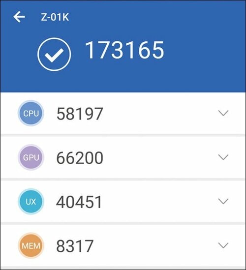 基本性能は9万円という価格を考えるともう一歩