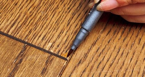4:ペンで木目を描いてなじませる イメージ