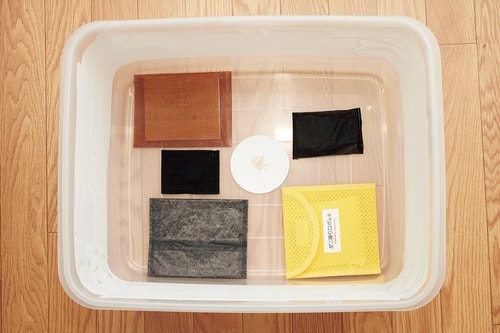 1:四方を囲んだ空間にダニと製品を設置 ダニ取りシートおすすめ イメージ