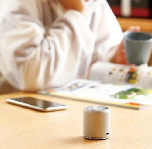 部屋でも外でも音楽を聴こう!極小Bluetoothスピーカーの利点 イメージ