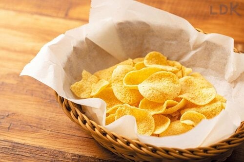 サクサク食感がやみつき見つけたらストック！ 栄養補助スナックおすすめ イメージ