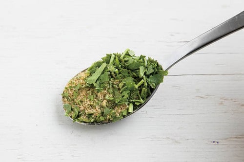 ①乾燥パクチーがどっさり！しっかり香りを感じるスープ イメージ