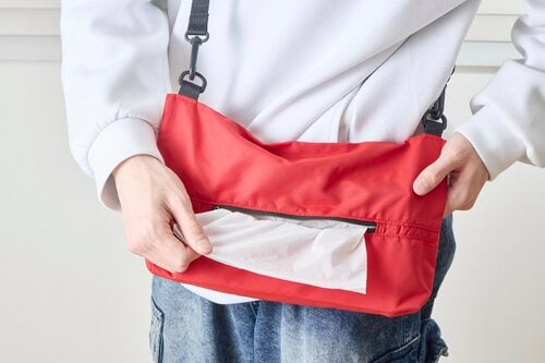 ソフトパックなら外でもたくさん鼻がかめる 保湿ティッシュペーパーおすすめ イメージ