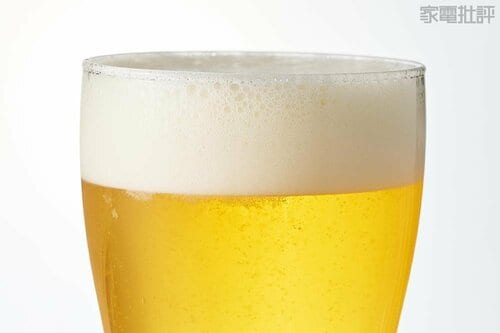 本製品で注いだ泡 缶ビールサーバーおすすめ イメージ