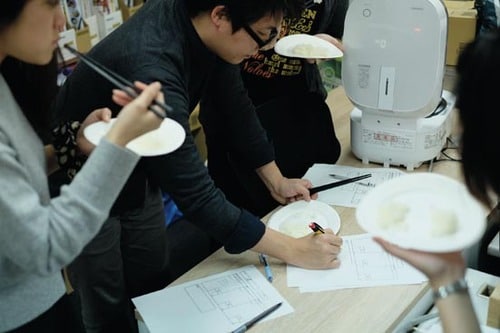 Amazonレビュー200以上の人気米10種類を食べ比べ！ イメージ