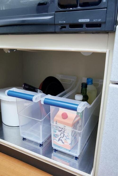 コロ付きなら背の高い調味料も倒れる心配なし！ イメージ