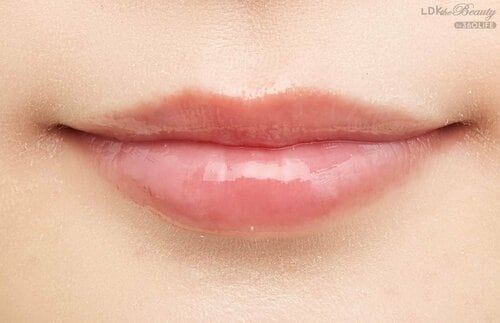 仕上がり：ほんのり血色感をプラス 色付きリップセラムおすすめ イメージ