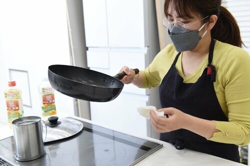油ならしの手順 鉄フライパンおすすめ イメージ